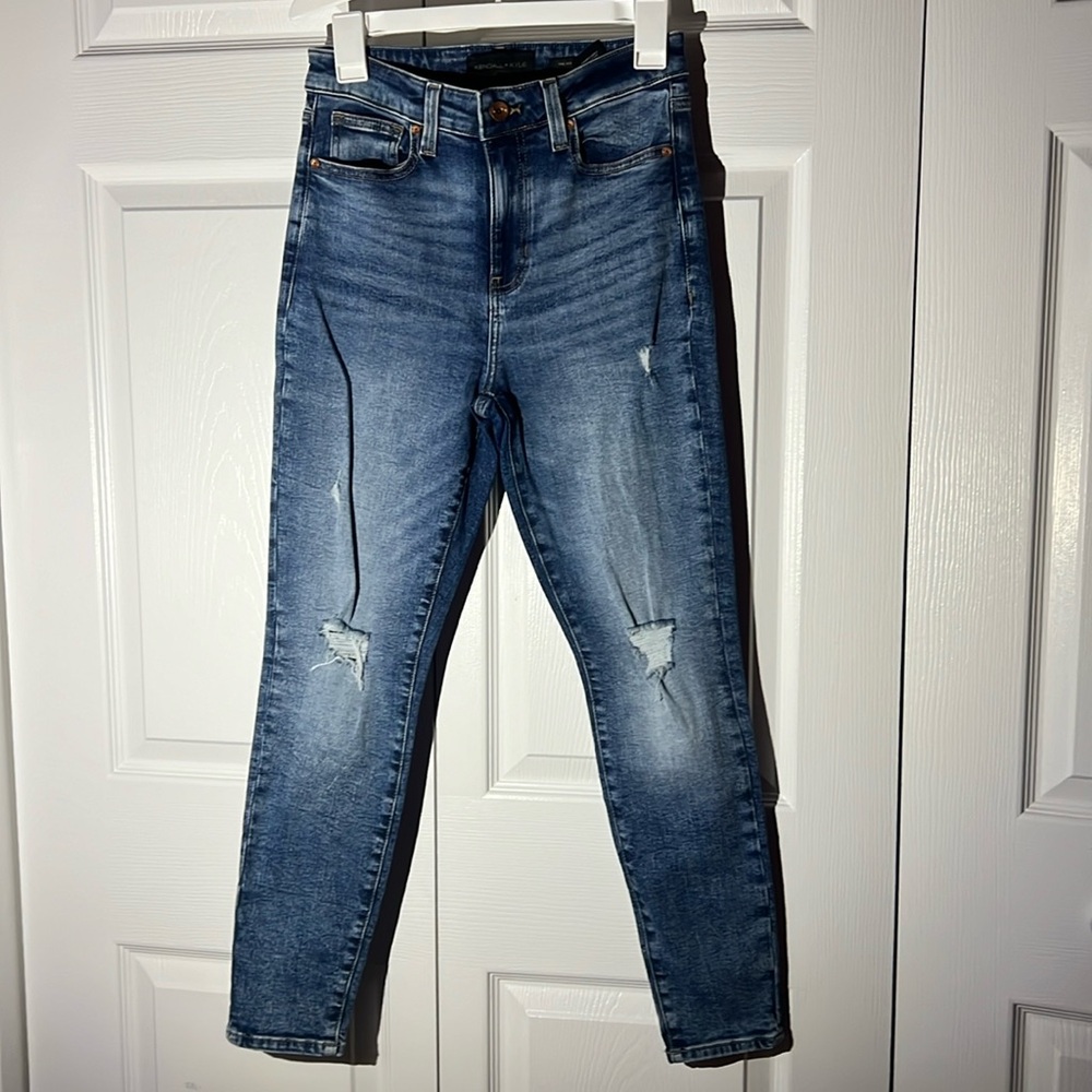 Women’s Kendall+Kylie jeans size 5/27